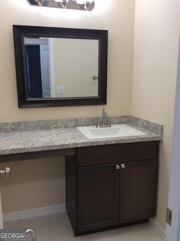Building Photo - 5987 Sherwood Trace