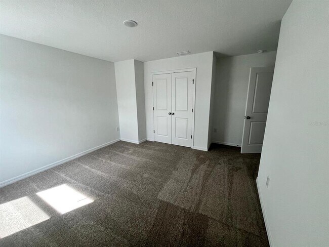 Building Photo - 4527 Wynnstone Dr