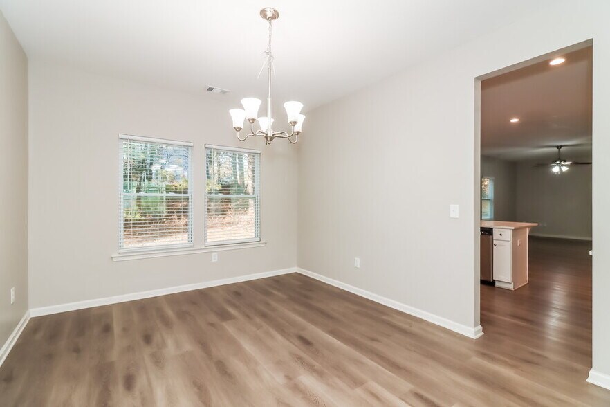 Building Photo - 72 Hamilton Blvd NW