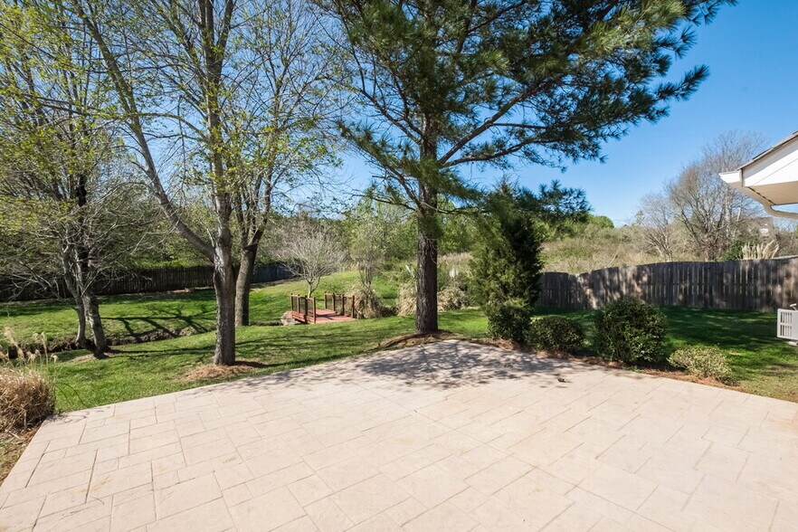 Building Photo - 3012 Deep Cove Dr NW