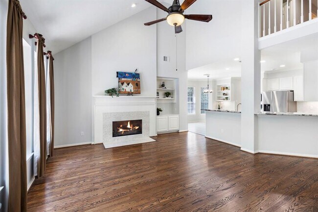 Building Photo - 7 Tamarind Pl