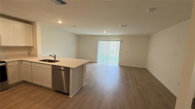 Building Photo - 725 Preston Cv Dr