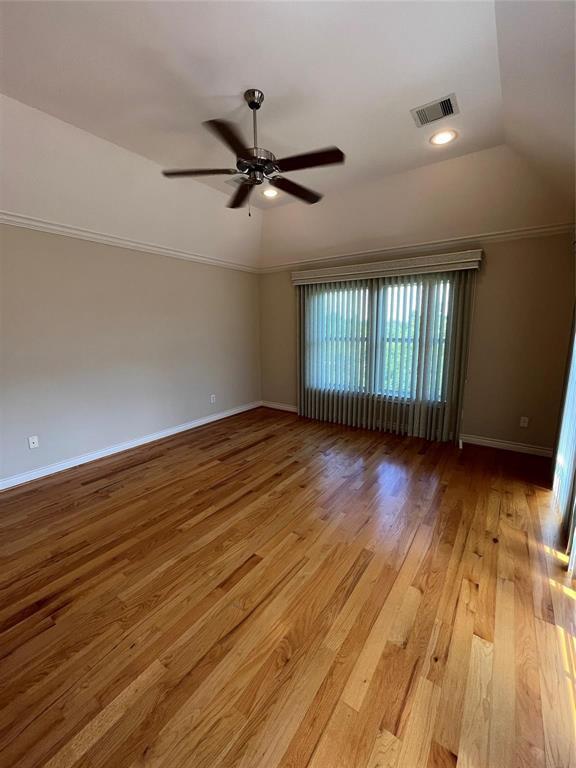 Building Photo - 2608 Cheshire Oaks Dr