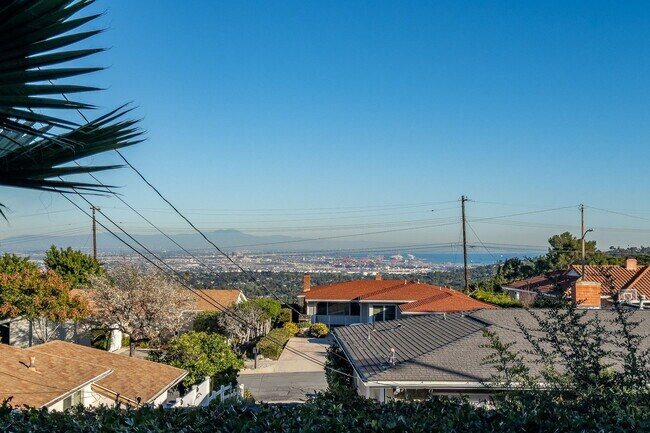 Building Photo - 26700 Indian Peak Rd