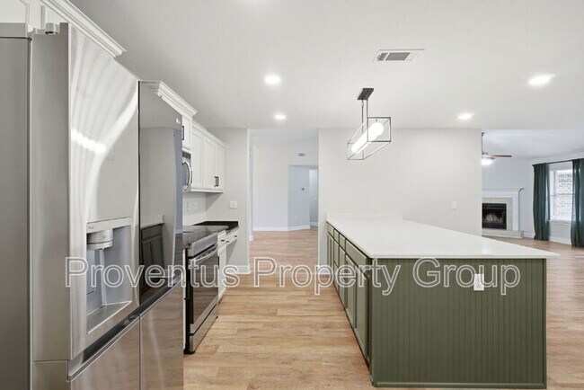 Building Photo - 6768 Indian St