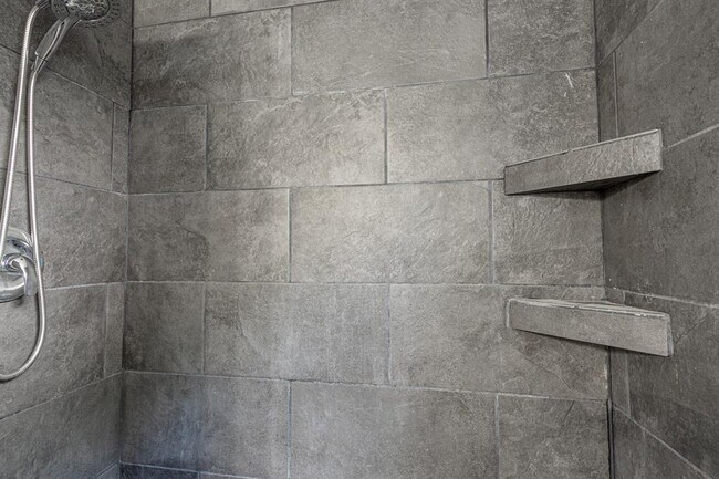 Building Photo - 124 W Brule St