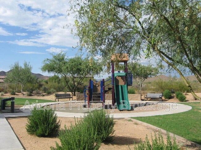 Building Photo - 2364 W Dusty Wren Dr