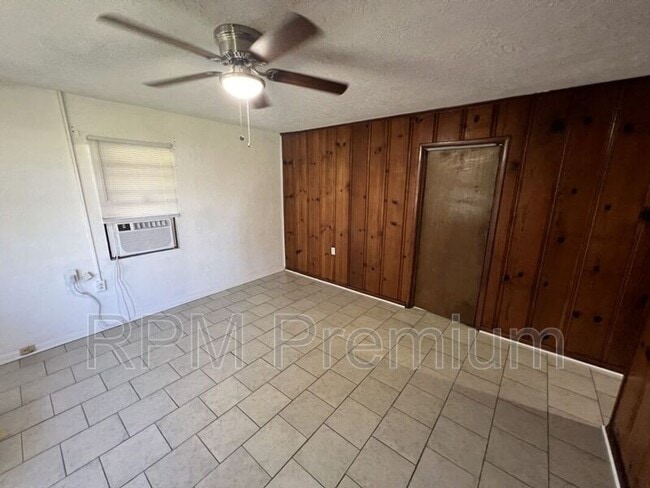 Building Photo - 13189 Sunshine Rd