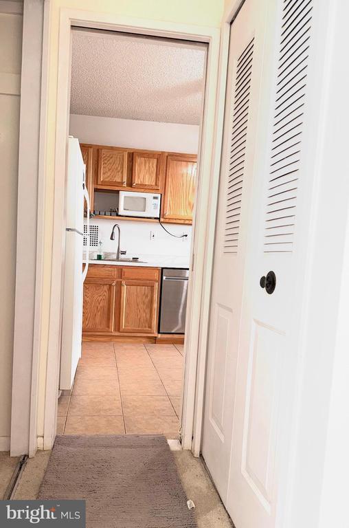 Building Photo - 3701 S George Mason Dr