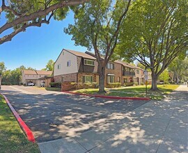 Building Photo - 1448 Carnot Dr