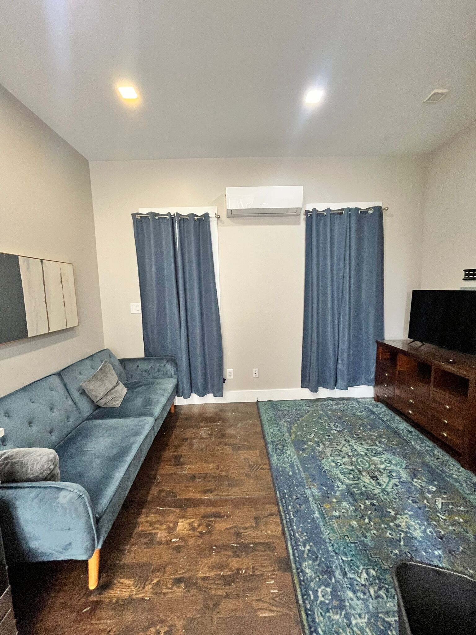 Building Photo - 4 Whitman Ave