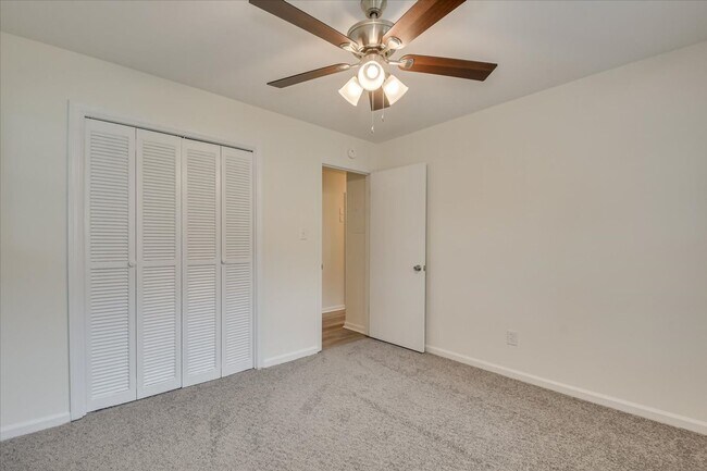 Building Photo - 4 Bed/2 Bath home in 30907 off of Furys Ferry Road