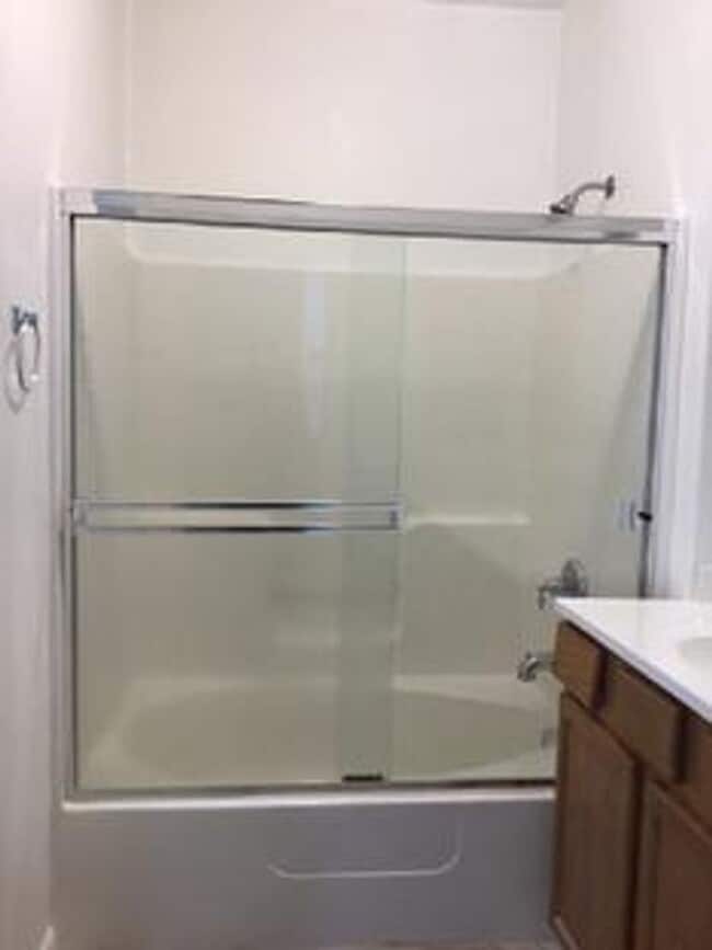 Building Photo - 8180 Crystal Walk Cir