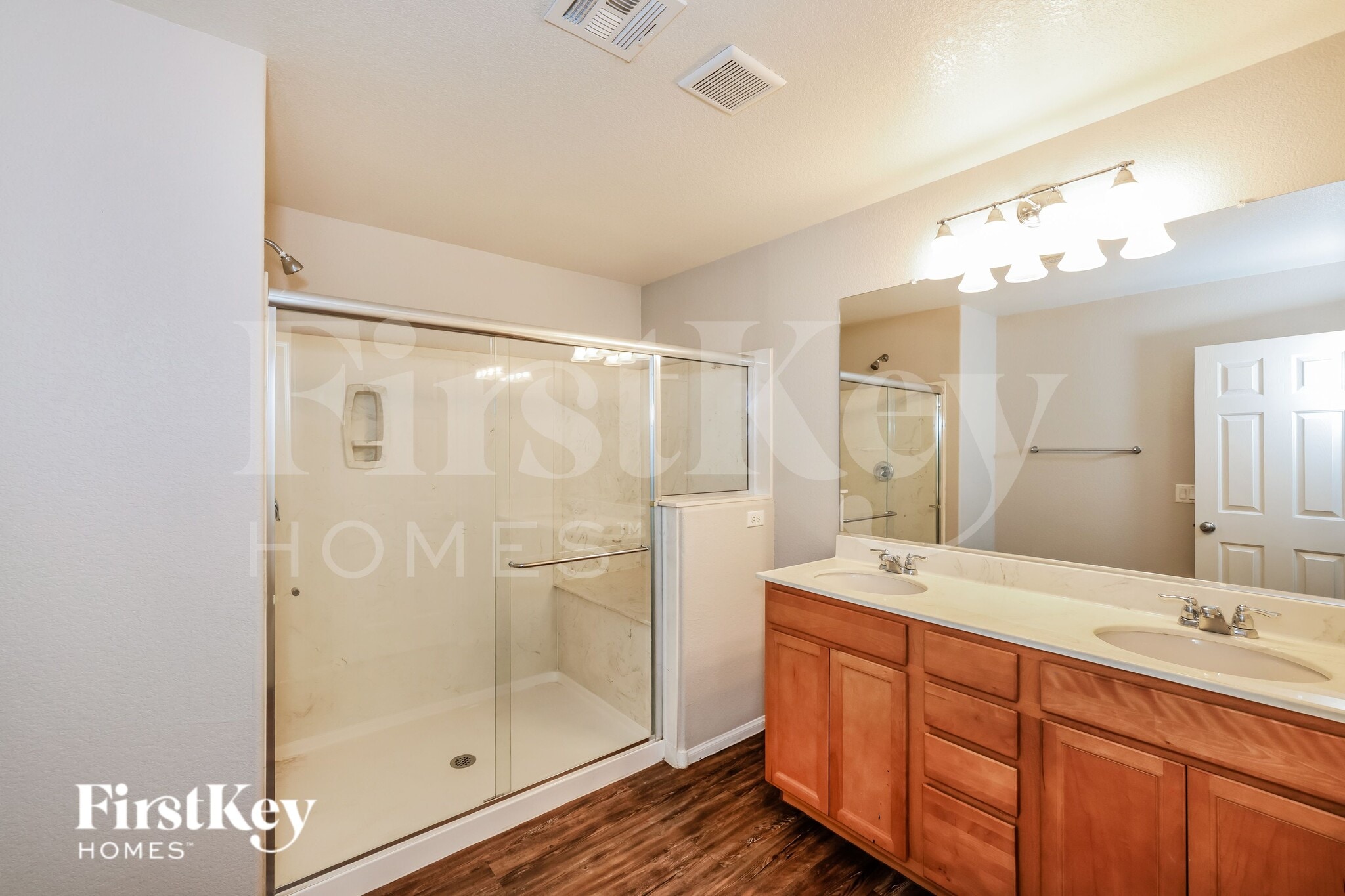 Building Photo - 9809 Dryden Ct