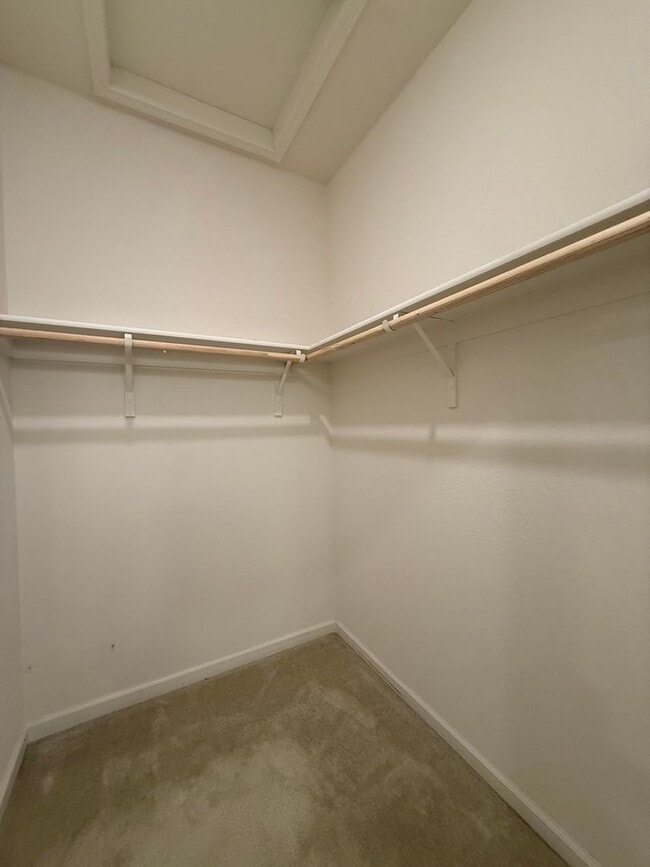 Building Photo - Beautiful Natomas 3 Bed / 2 Bath!