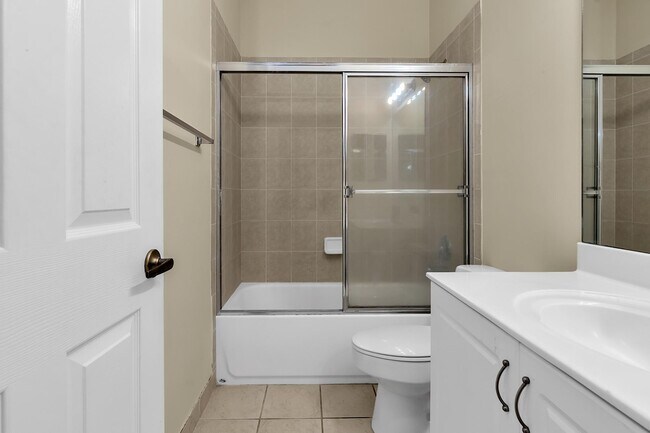 Building Photo - 228 Lake Monterey Cir