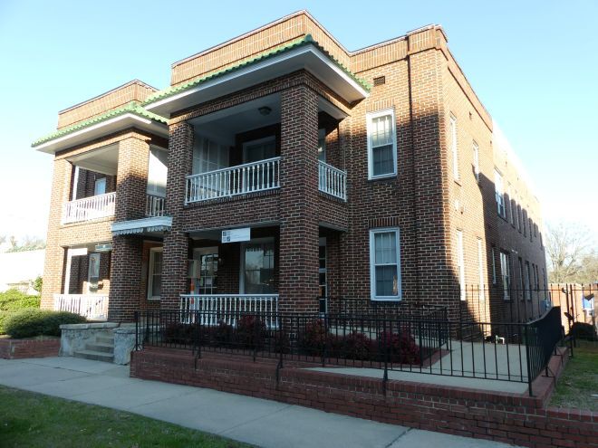 Building Photo - 102 S William St