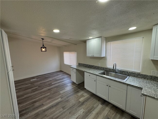 Building Photo - 2891 Lassen Ct