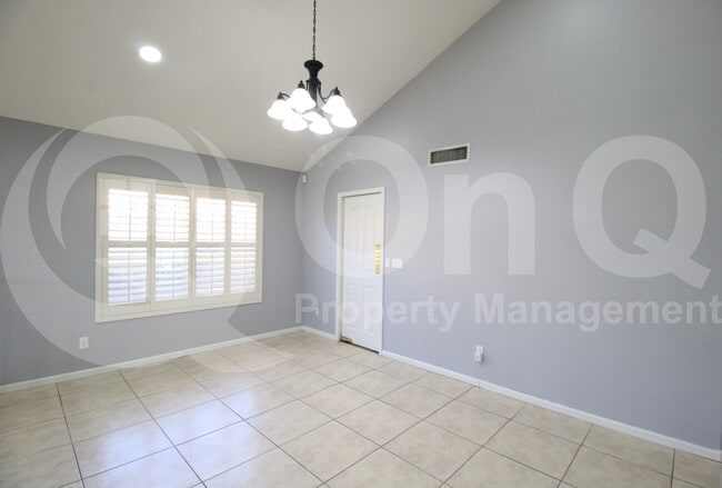 Building Photo - 4623 W Tyson St