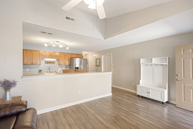 Building Photo - 228 Dalton Pl Wy