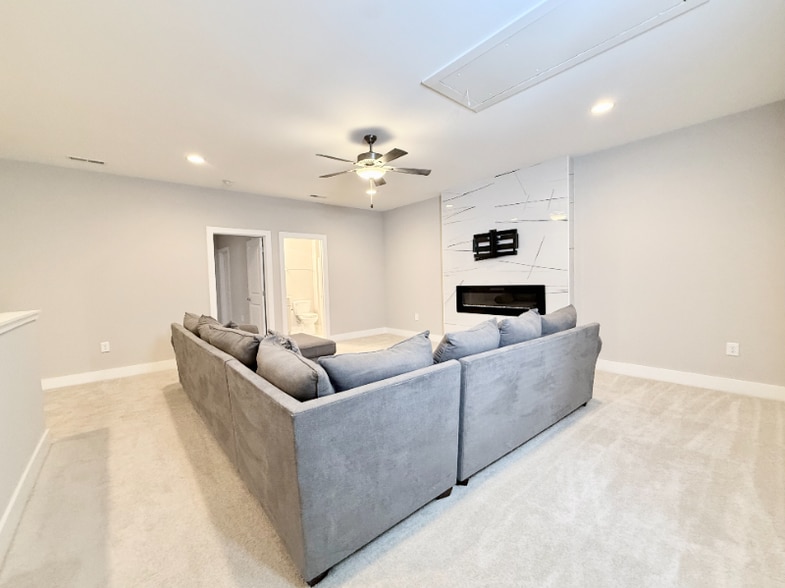 Building Photo - 190 Kearny St