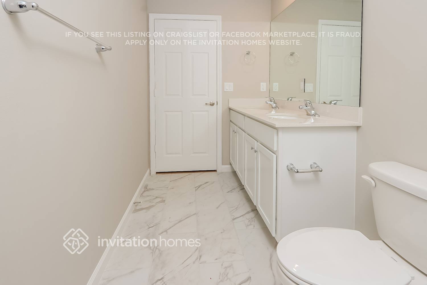 Building Photo - 440 SE Asbury Ln