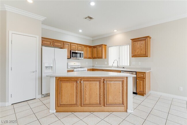 Building Photo - 6412 N Starling Mesa St