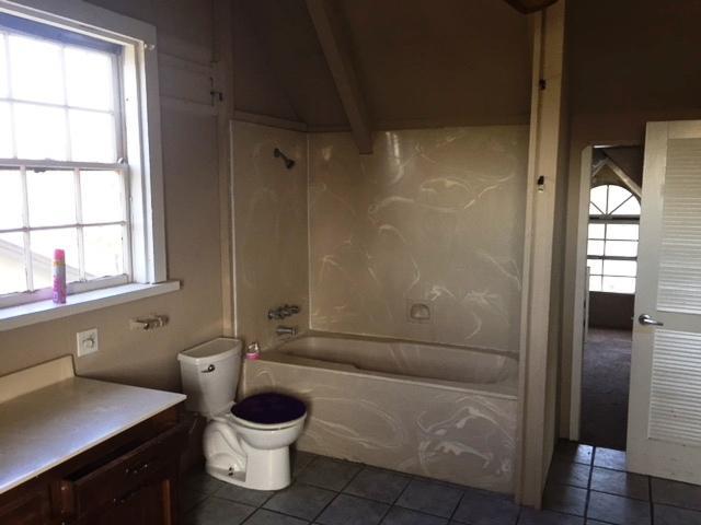 Building Photo - 106 N Harvard Ave