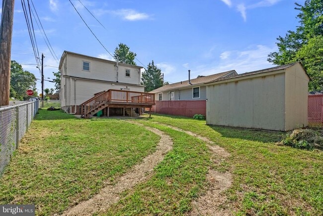 Building Photo - 138 Maryland Park Dr