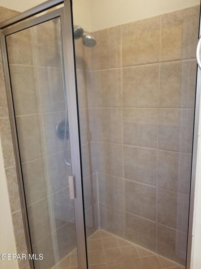 Building Photo - 5806 Redstone Mesa Ct