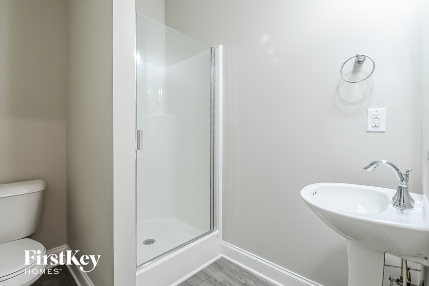 Building Photo - 67 Black Oak Ct