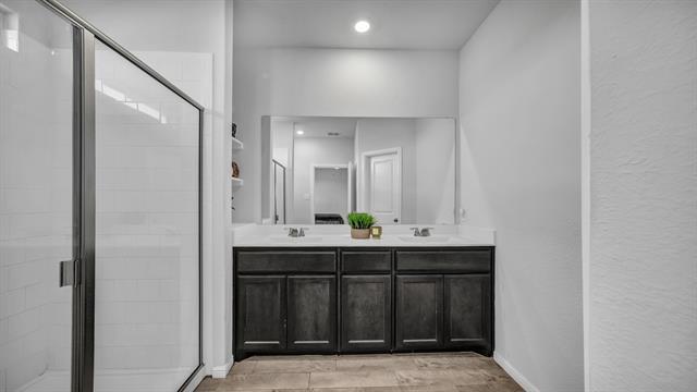 Building Photo - 9224 Red Brush Trl