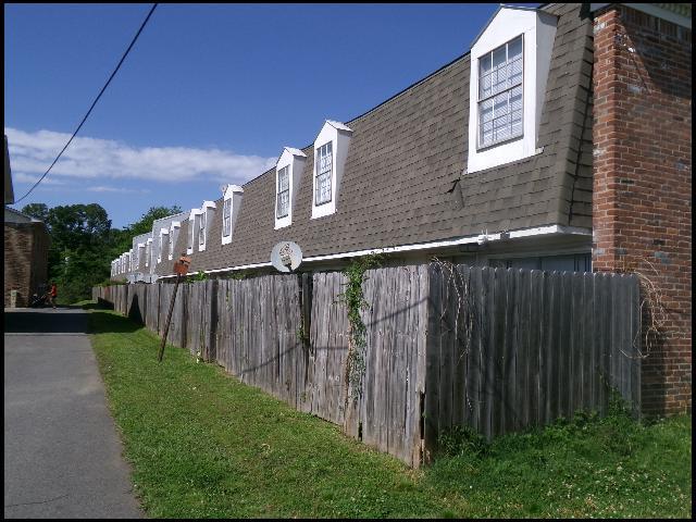 Building Photo - 101 Ellis Dr