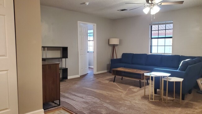 Building Photo - **1/2 off March rent! Deposit moves you in!** - 4 Bedroom 2 bath available now!