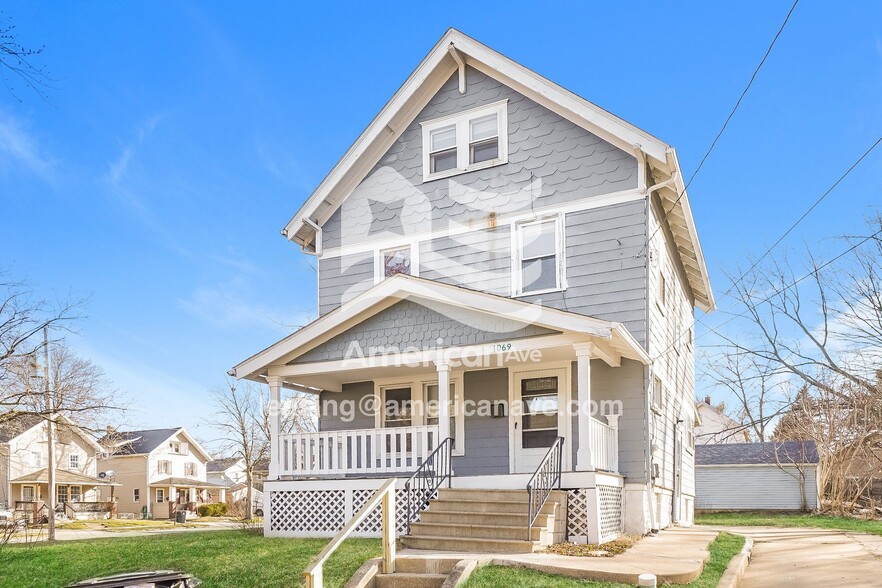 Primary Photo - 1069 Herberich Ave