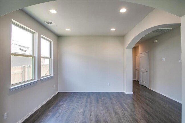 Building Photo - 349 Horsemint Way