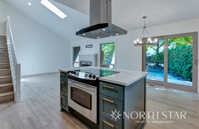 Building Photo - Total Remodel in Mt. Park near Westlake