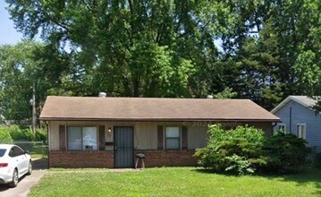 Building Photo - LIMITED TIME**NO APPLICATION FEE**1/2 OFF DEPOSIT**