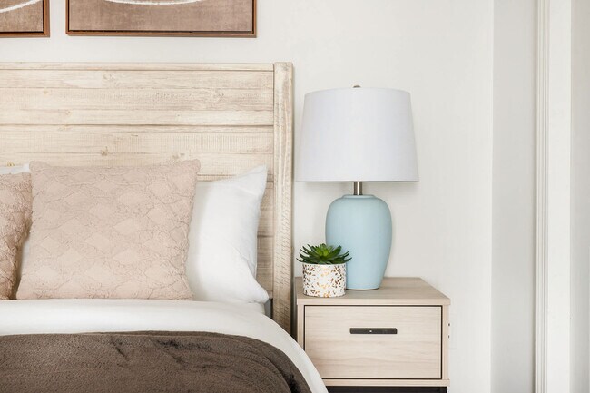 Building Photo - 69a Clinton St