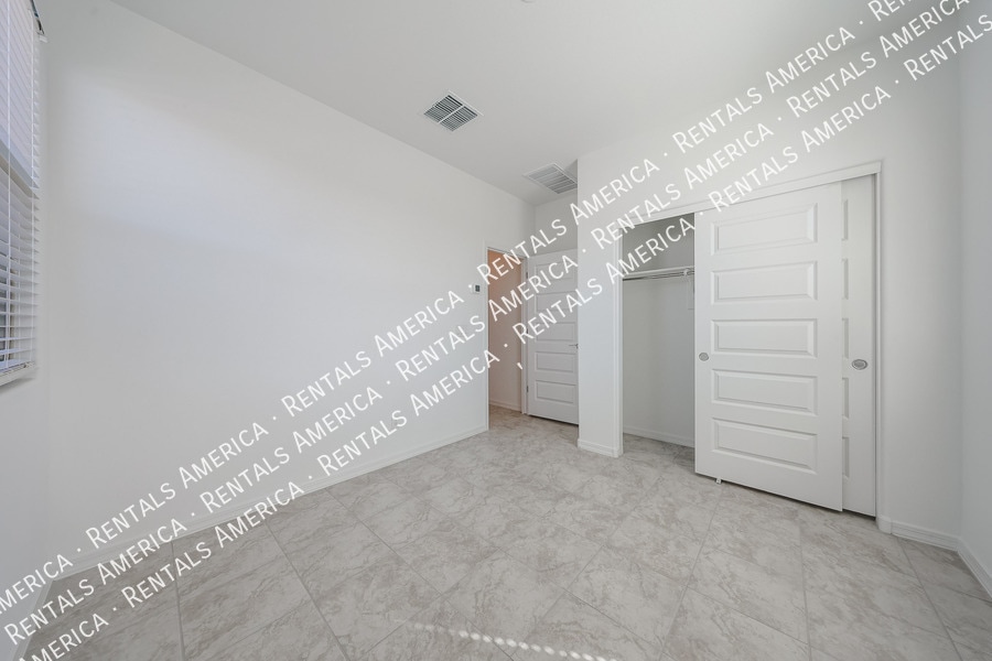 Building Photo - 14830 W Gray Fox Trl