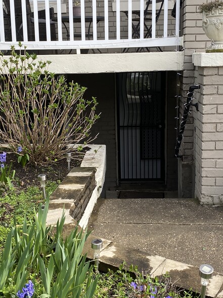 Your private front entrance. You also have a private rear entrance. - 43 Girard St. NE