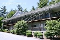 Building Photo - 609 Hebron Rd