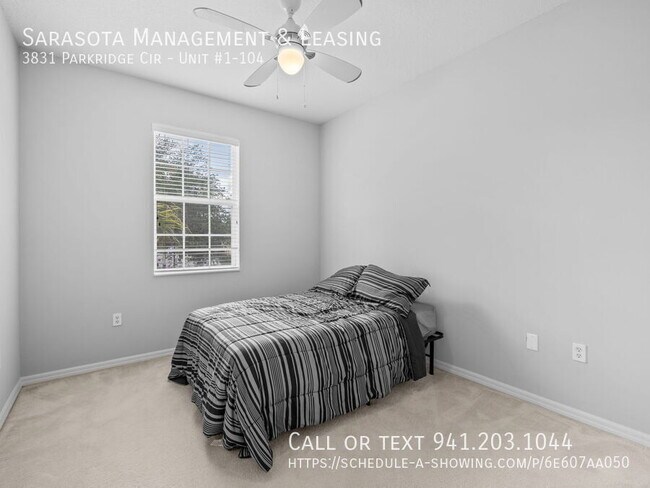 Building Photo - 3831 Parkridge Cir