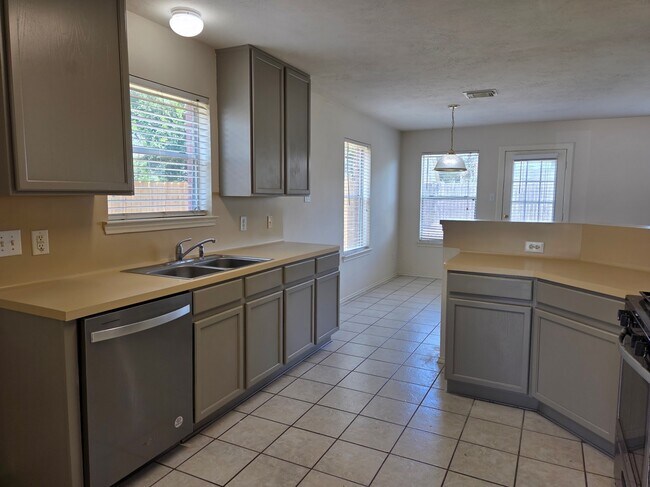 Building Photo - 21706 Haverbay Ct