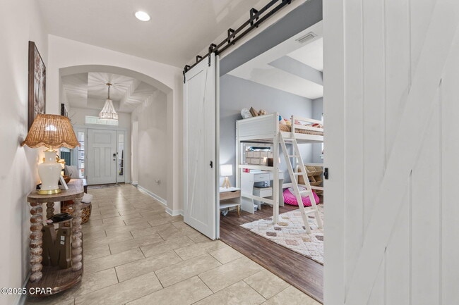 Building Photo - 105 Johnson Bayou Dr