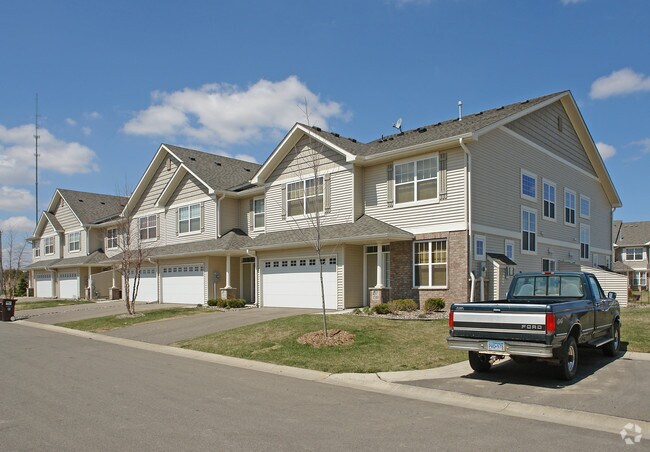 Building Photo - Independence Drive Apartments
