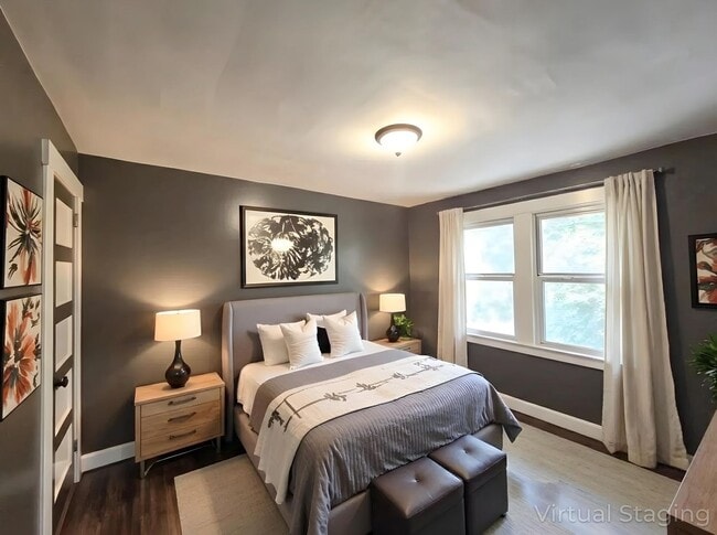 Building Photo - 3 Bed / 1 Bath Townhouse in Clairton