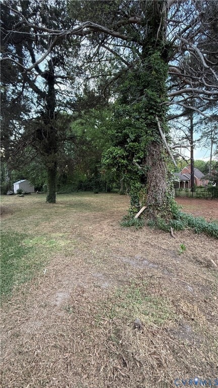 Building Photo - 335 Claremont St