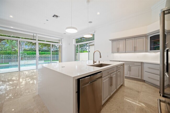 Building Photo - 2497 Bay Isle Dr