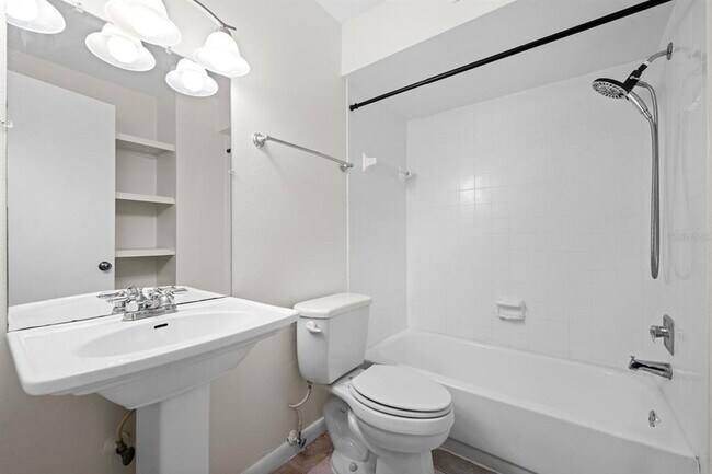 Building Photo - 11317 Stratton Park Dr
